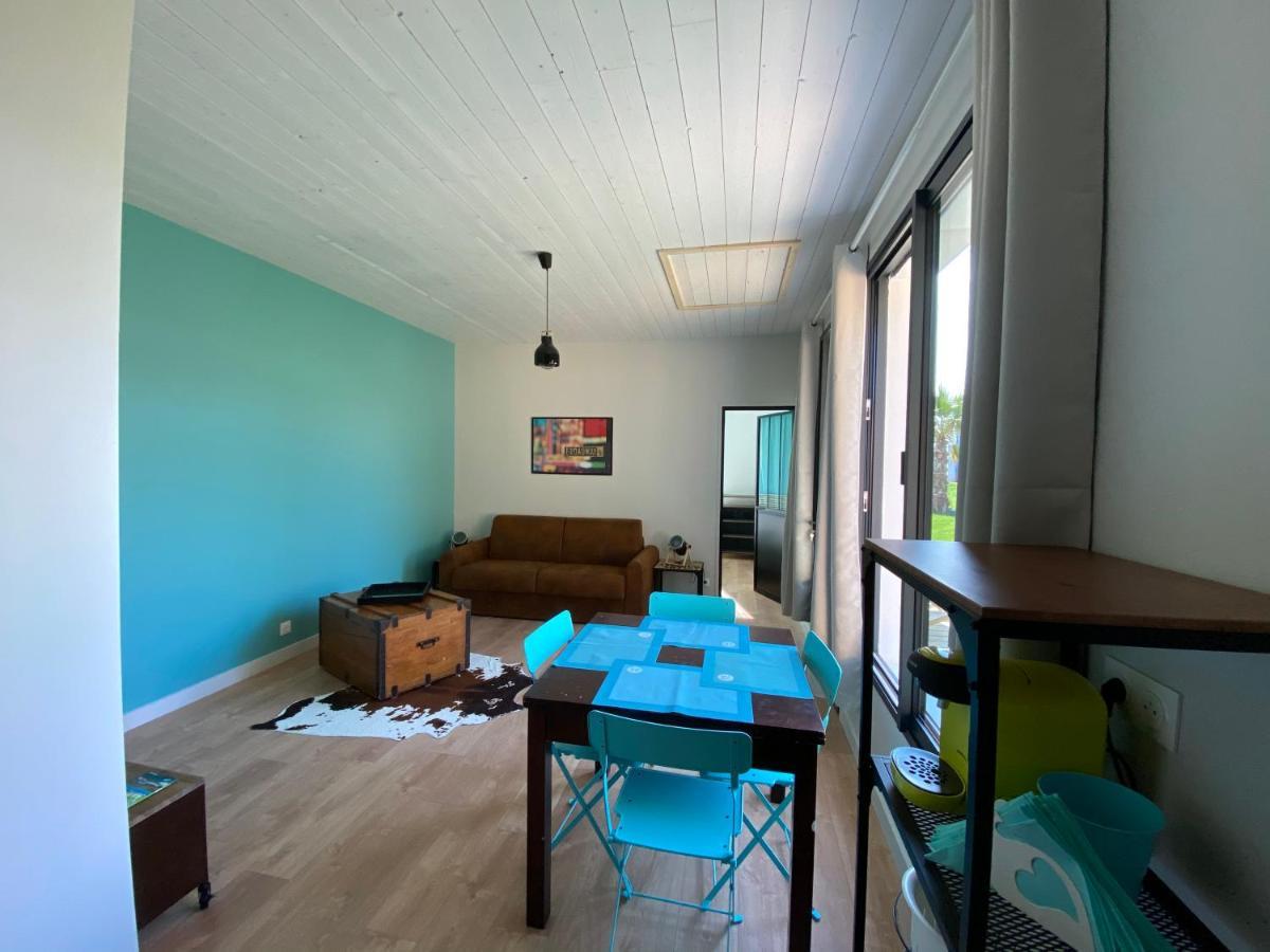 Old School - Chambres D Hotes - Ile D Yeu Port-Joinville Eksteriør billede